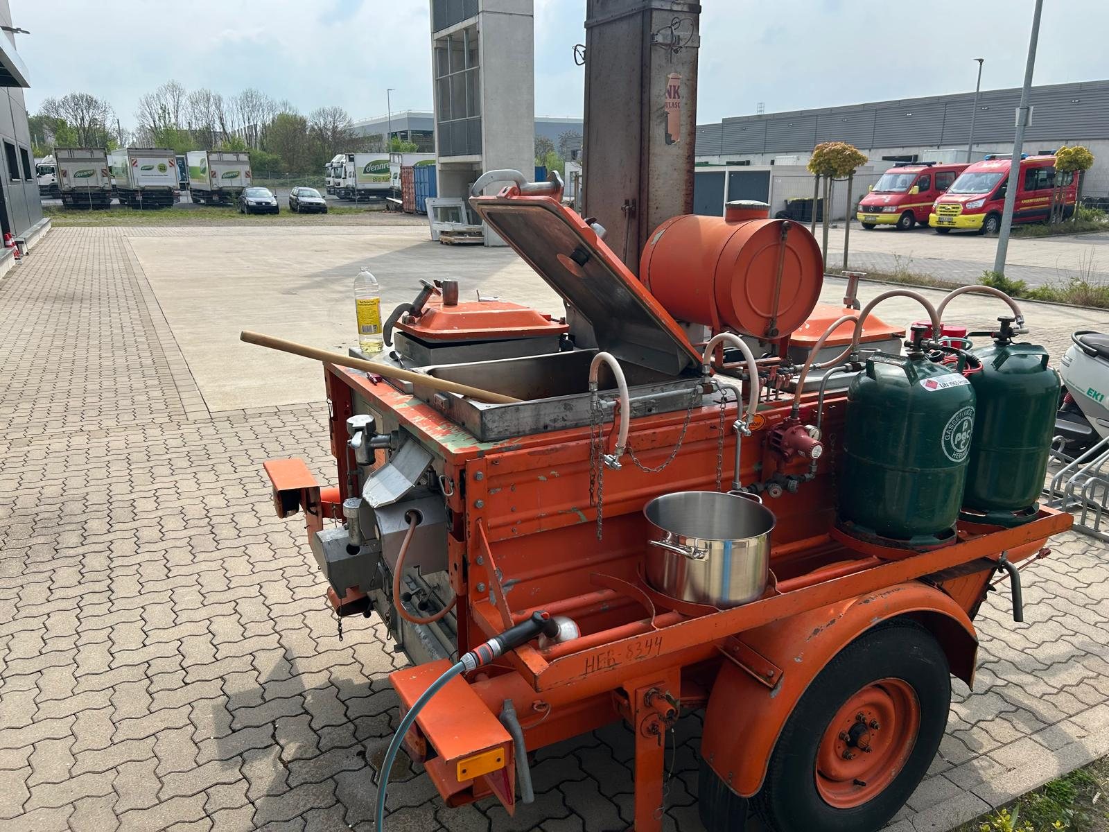 Feldküche Leni der Oldtimerfreunde Feuerwehr Herne